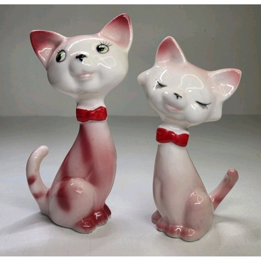 Set Of Cat Salt & Pepper Shakers Rare Vintage Trimont Ware Japan Pink Kitty